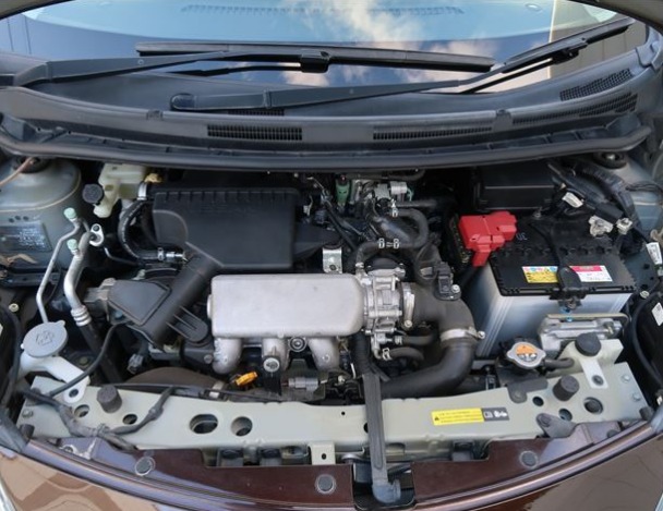 2015 NISSAN NOTE